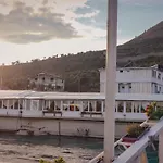 Fantazia 4* Bahçallëk