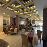Hotel Fantazia 4*