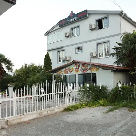 Fantazia 4* Bahçallëk