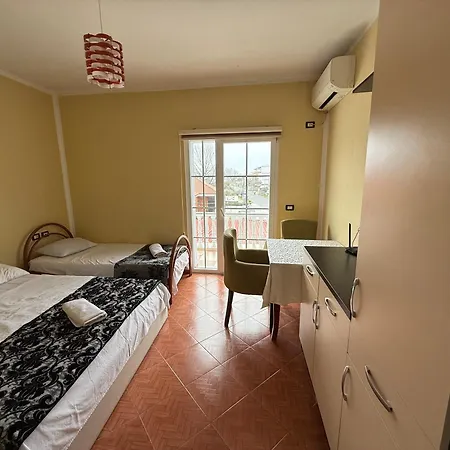 Hotel Fantazia Bahçallëk