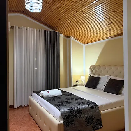 Fantazia Hotel Bahçallëk